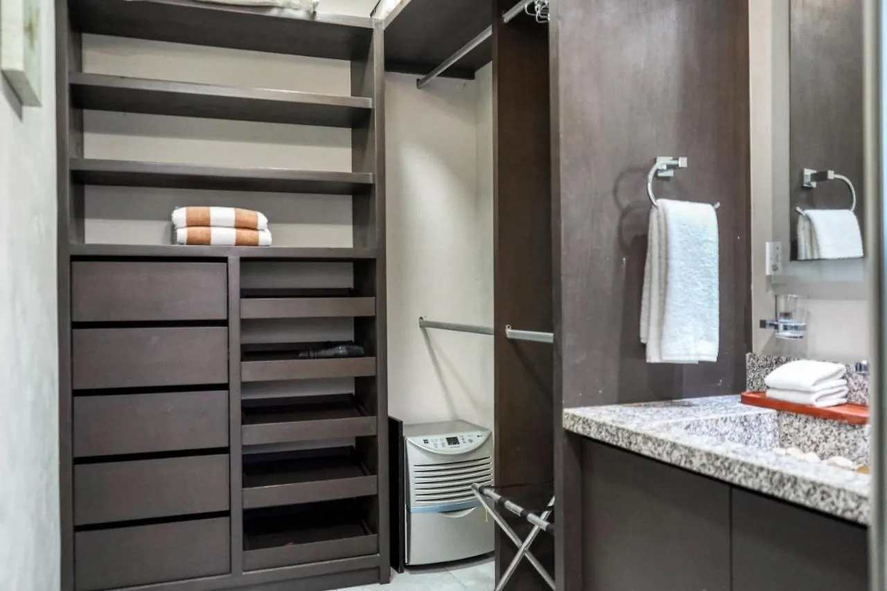 Apartmán La Cascada Azul House Cancún 0*,